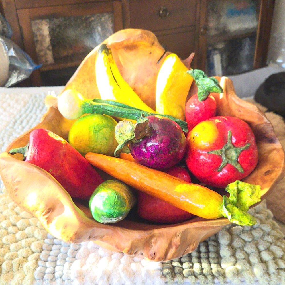13 Piece Vintage Handcrafted Realistic Life Size Paper Mache Fruit & Vegetables